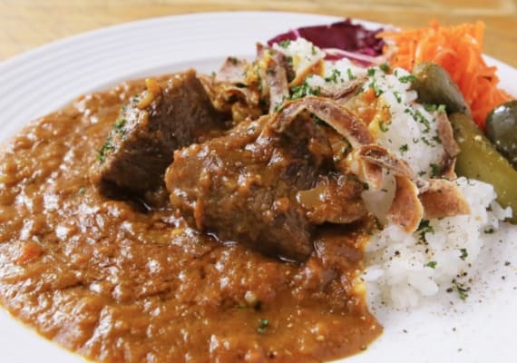5時間加熱した牛タンカレーライス
