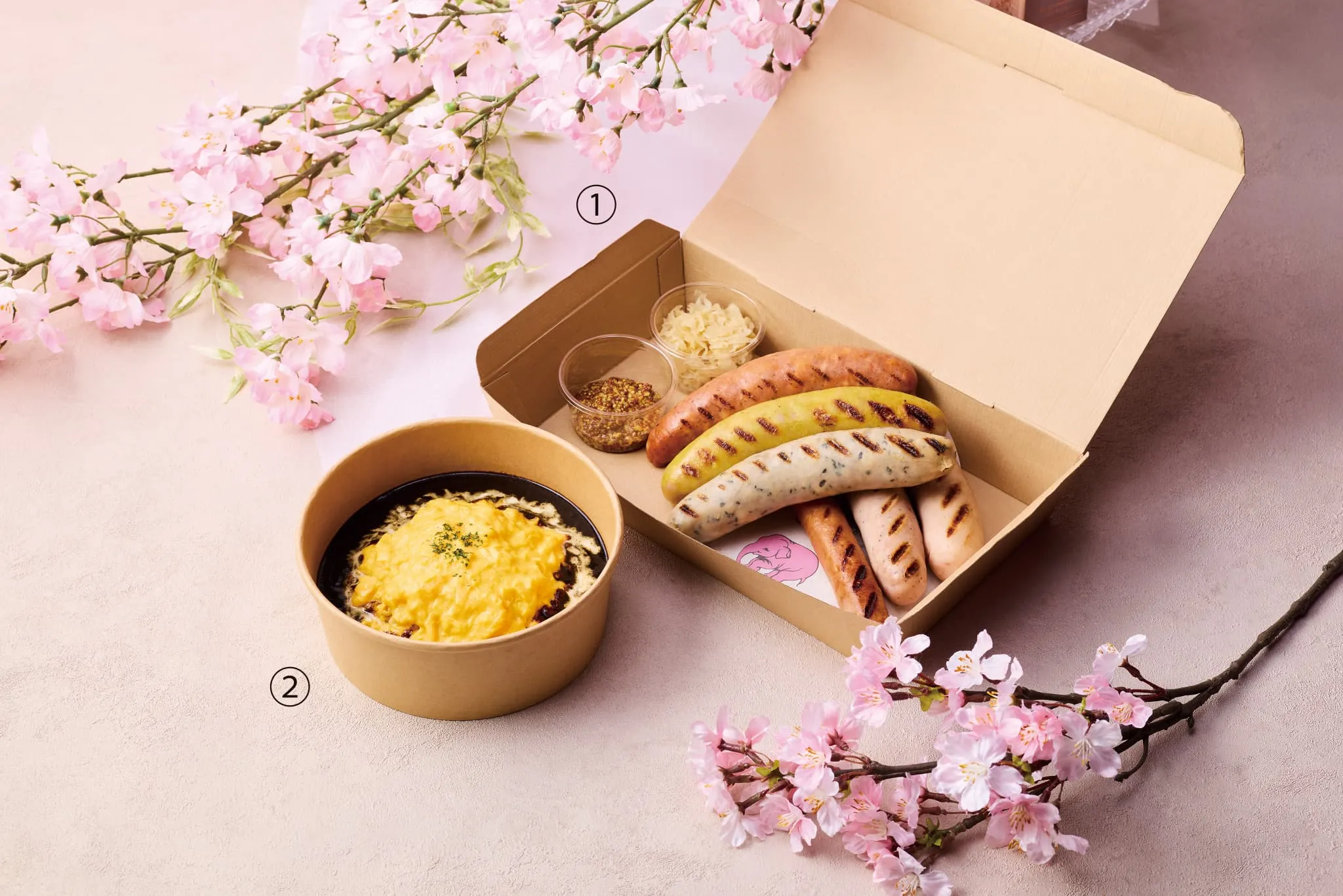 大人数向けパックグリルソーセージ6種盛り合わせ ソロメニュー漆黒オムカレー