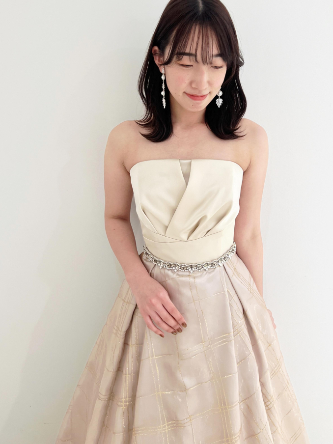 優しく華やぐステージドレス6階AIMER|エメ|アトレ川崎 -atre- 優しく華やぐステージドレス6階AIMER|エメ|アトレ川崎 -atre-