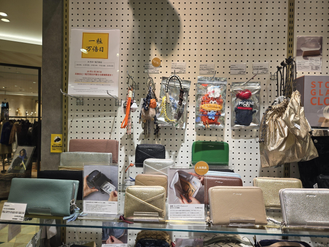 tni8261013190357.jpg