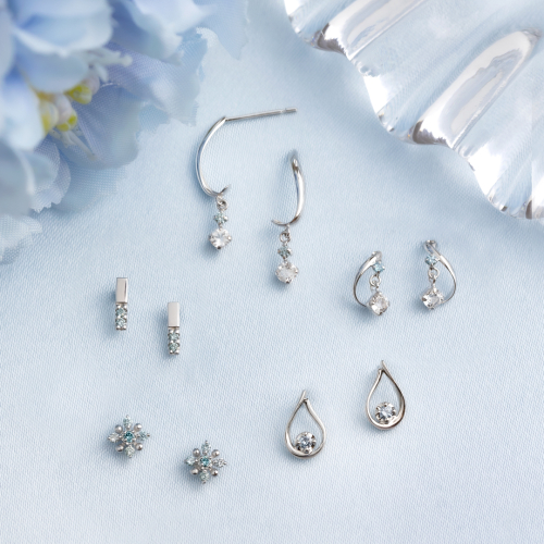 お仕事用にも！ダイヤモンドピアス💎
