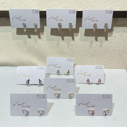 fourseasons art限定ピアス♡