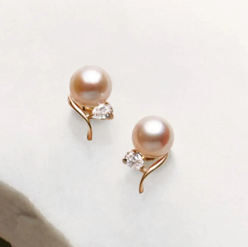 可愛い新作パールピアス　第1弾✨