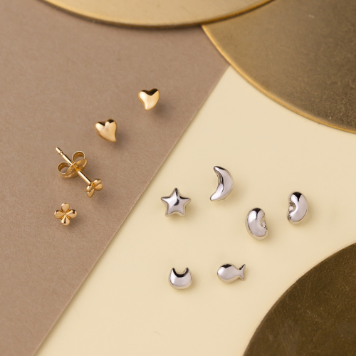 ぷっくり地金ピアス⭐️🌙