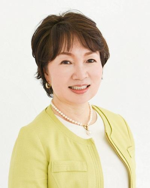 暑さや汗に負けない夏のメイクレッスン