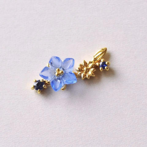 新作！誕生花ソロピアス💐