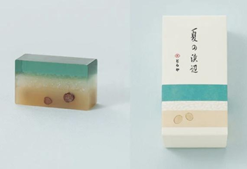 夏の浜辺（中形）