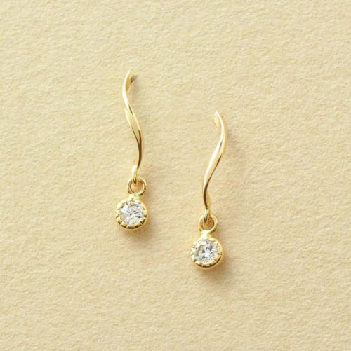 新作ピアス💎