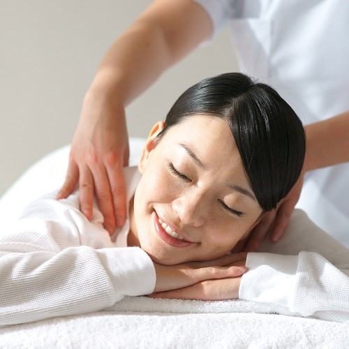 初回来店限定 【脱がないリンパマッサージ全身50分】のご紹介