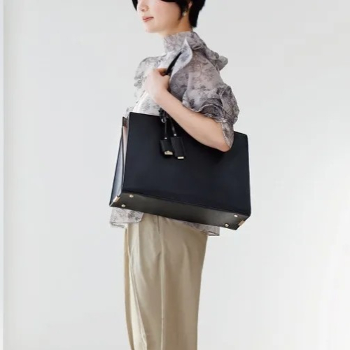 Jewelna Rose ターミートートバッグ♪