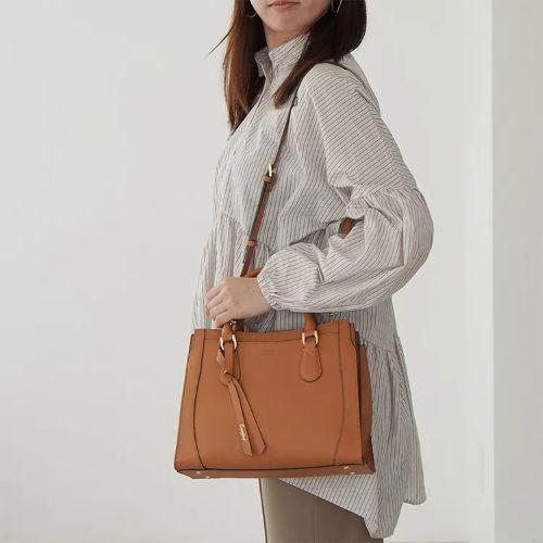 Jewelna Rose　クロフォード ハンドバッグ♪