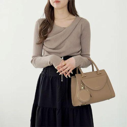 Jewelna Rose　ヴィクシーハンドバッグ♪