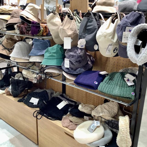 秋冬の新作帽子入荷してます！