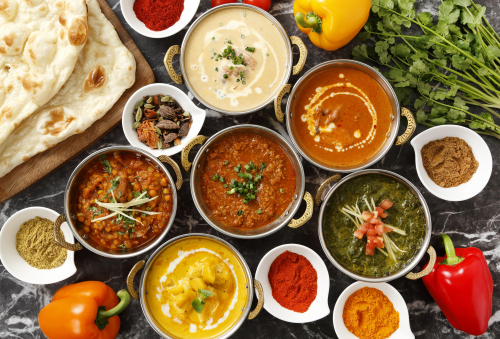 💰昼: 税込1,300円～/夜: 2,000円～｜席のみ予約OK｜キッズチェア有