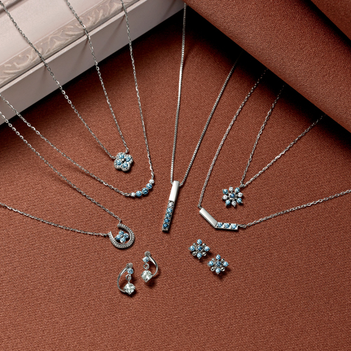 【女優さん着用】アイスブルーダイヤモンドネックレス💎