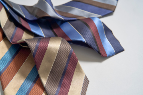 【クリスマスギフトにおすすめ】ハンドメイドタイ