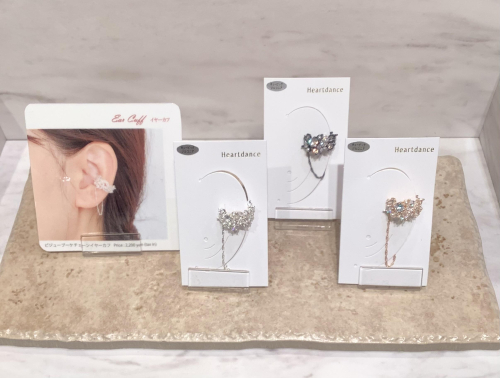 ギフトにおすすめ☆チェーンイヤーカフ