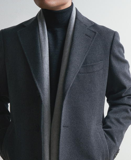 いいものを長く、首元に冬の贅沢を