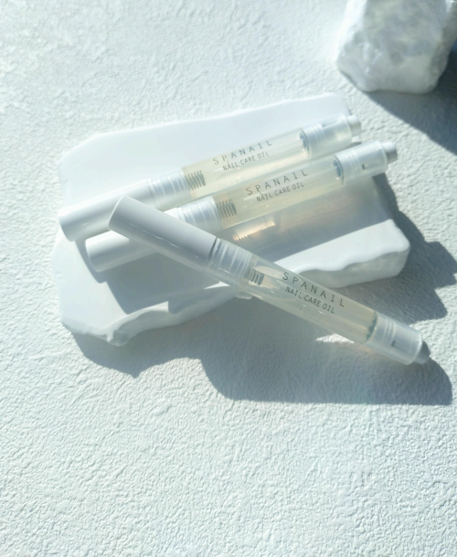 ネイルケアオイル　冬香