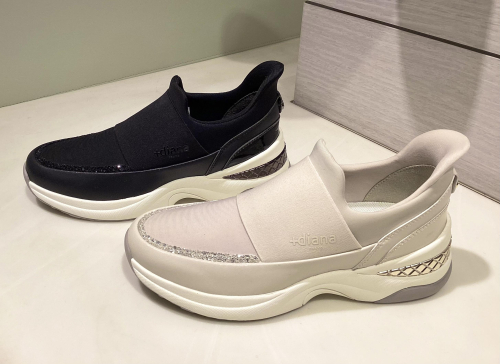 スリッポンスニーカー☆