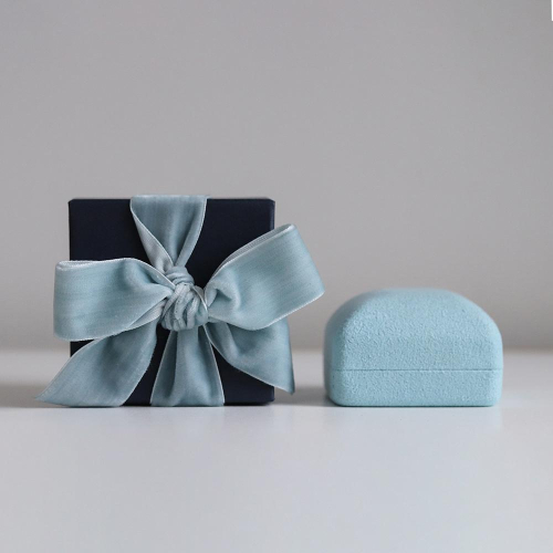 ～HOLIDAY COLLECTION～