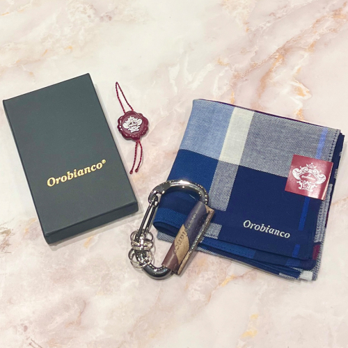 💖オロビアンコ ハンカチ／カラビナキーリング💖