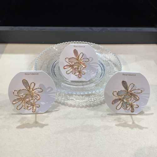 フラワーモチーフエポフックポニー🌸