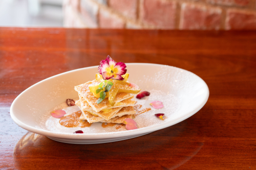 島を味わうFood Fest 2026｜父島産スターフルーツとレモンクリームのミルフィーユ仕立て