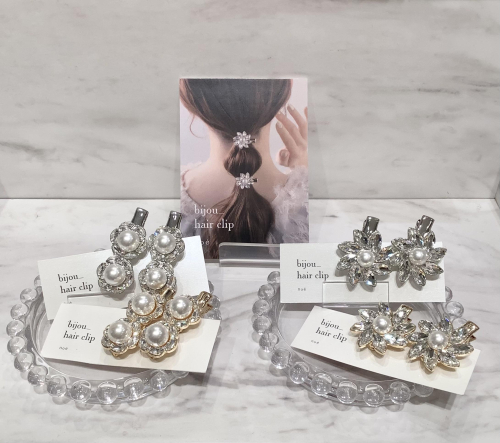 ビジューヘアクリップ♡