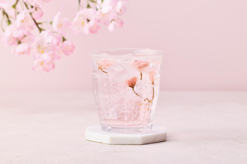 桜ジンソーダ
