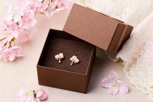 SAKURAパールブーケピアス