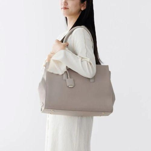 Jewelna Rose OLバッグエト エアリィ♪