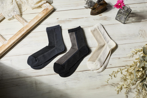 ラメバイカラーショートソックス