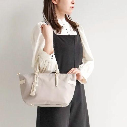 Jewelna Rose グレタナイロントートバッグ♪