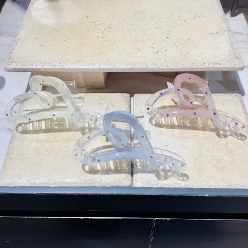 ストーングラデーションハートバンスクリップ🩵