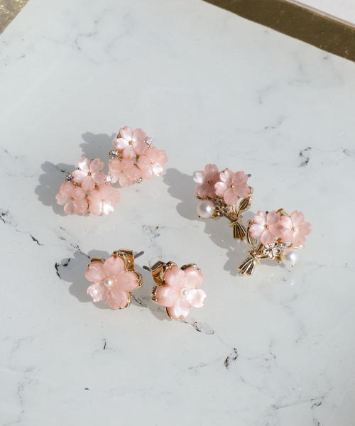 SAKURAモチーフのアクセサリー♡