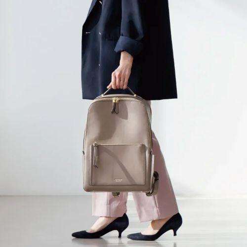 Jewelna Rose ウエールズ リュック♪