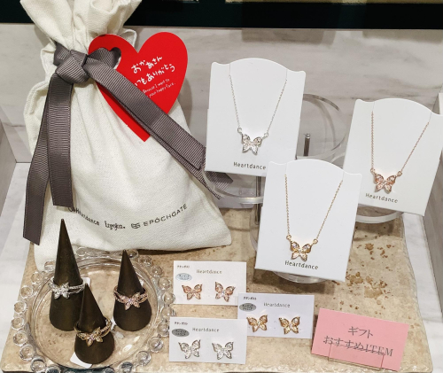 ギフトにオススメ♡バタフライモチーフアクセサリー♡