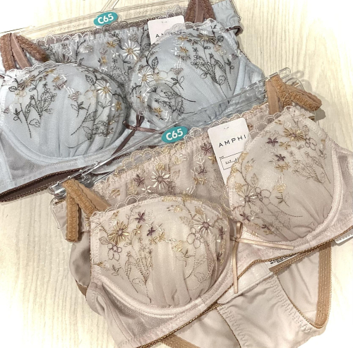 新色登場🌼ブラ＆ショーツセット