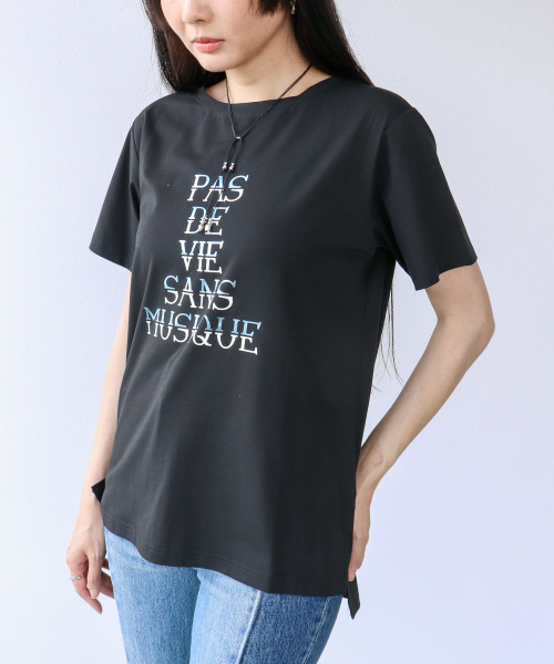 こなれ感漂う、箔ロゴTシャツ☆