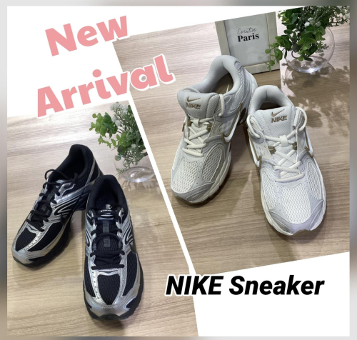 スニーカー入荷👟✨