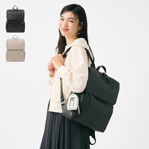 自分らしくカスタムもできる合皮リュック