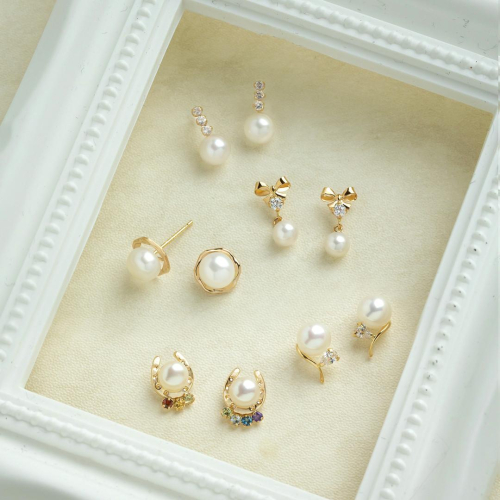 目を惹く淡水パールピアス🫧